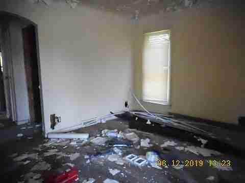 12130 Barlow (8)_m.jpg